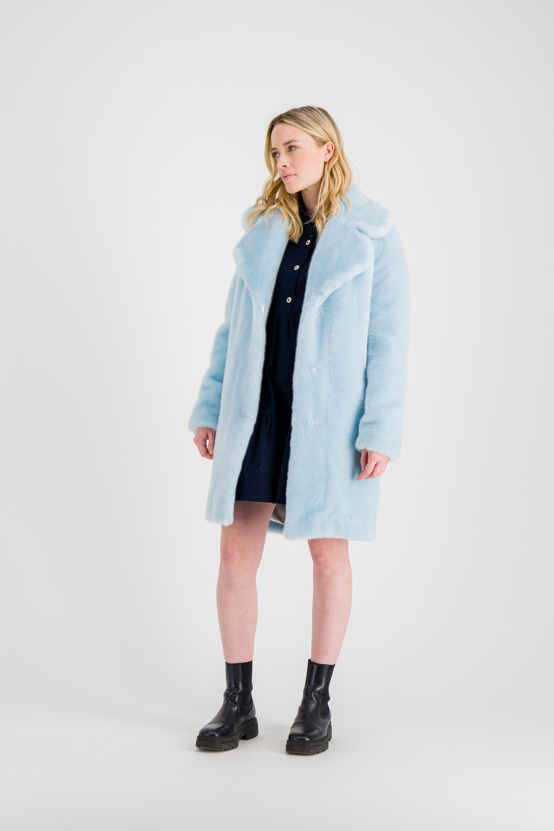 LE CIEL BLEU 25AW Faux Mink Peacoat Trench coat with buckle made 